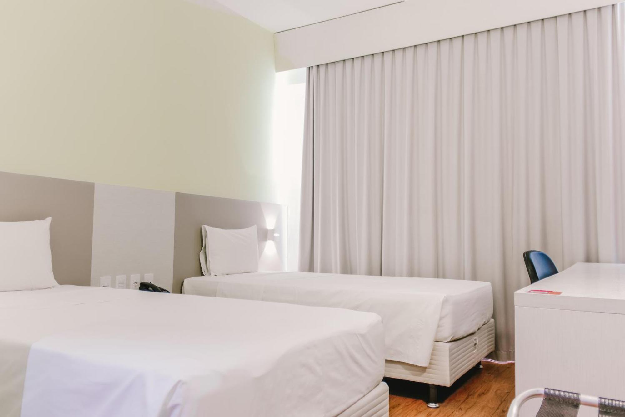 Hotel Go Inn Goiana Esterno foto
